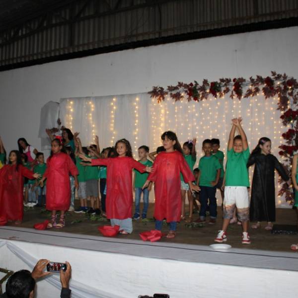 Escola Giselda Noite Familia 03.jpeg